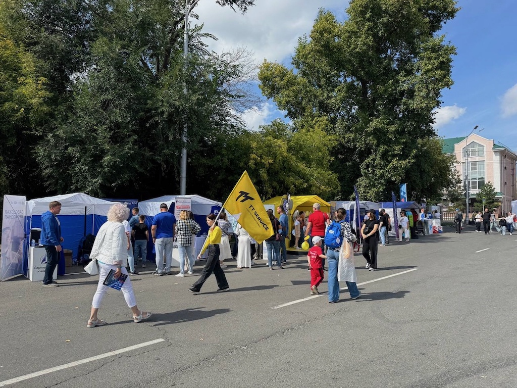 «Заводская проходная» в Барнауле: 5000 гостей на празднике профессий
