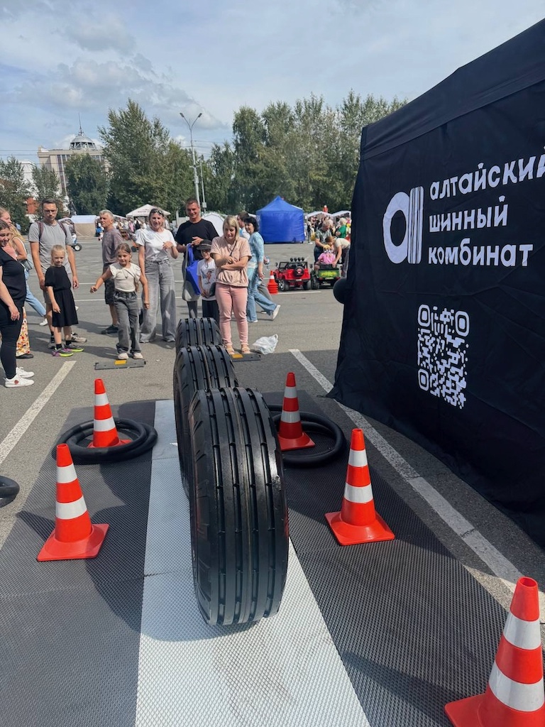«Заводская проходная» в Барнауле: 5000 гостей на празднике профессий