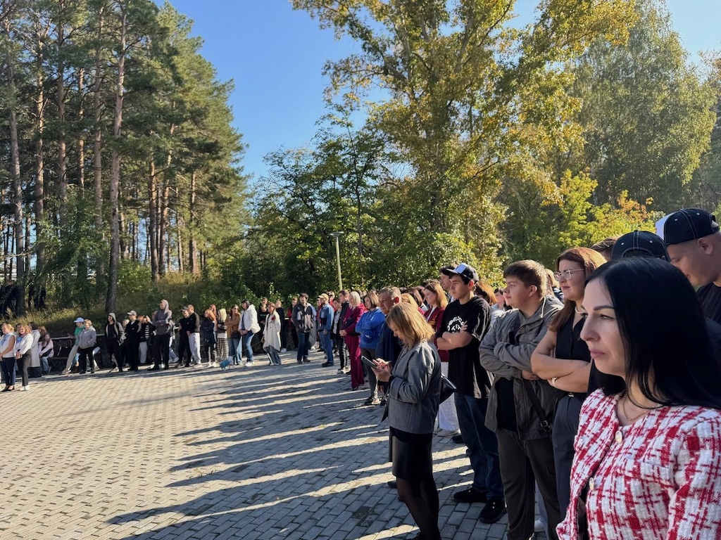 «Заводская проходная» в Бийске: 1500 школьников и студентов сделали шаг в будущее промышленности
